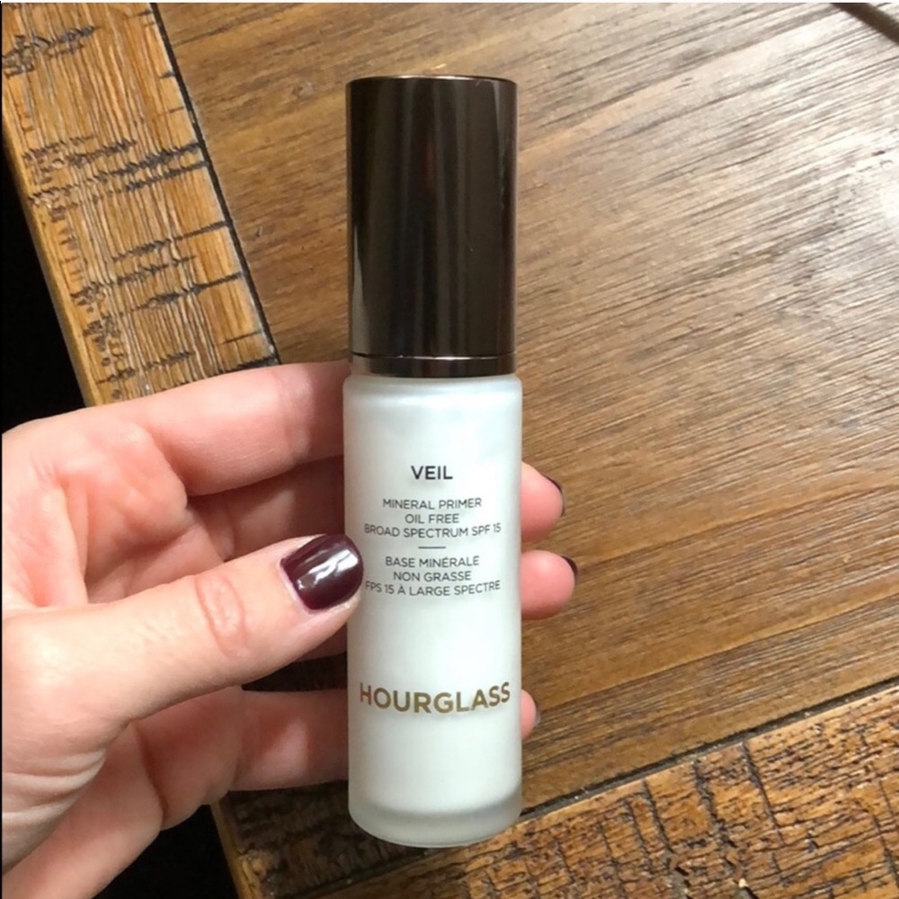 Hourglass mineral veil primer 1 ounce